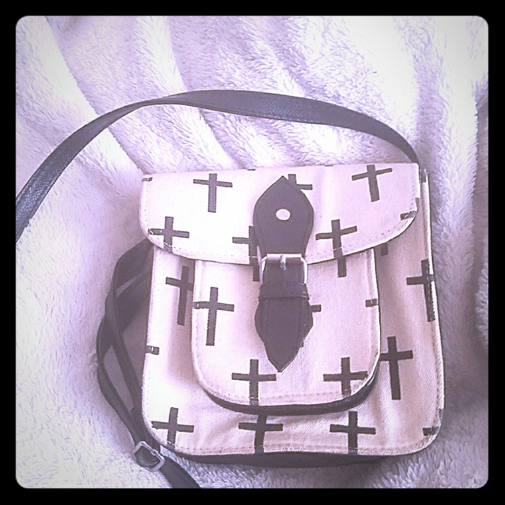 Crossbody bag